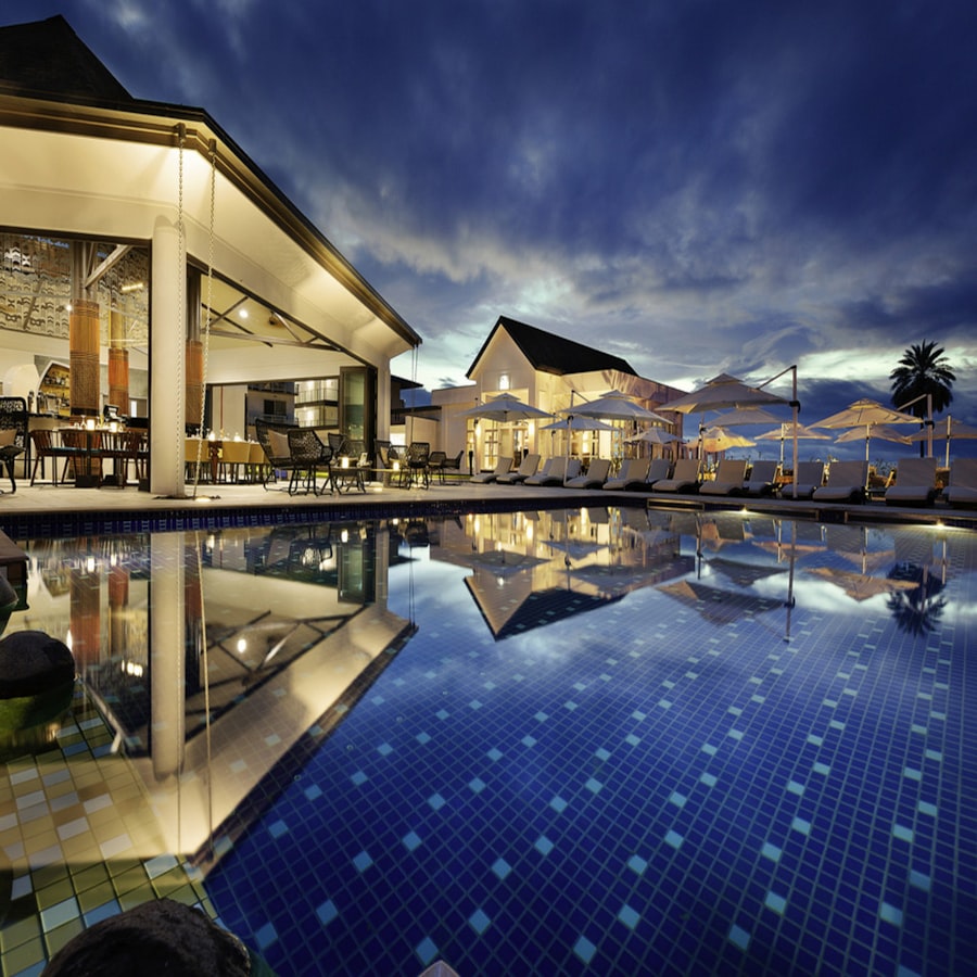 Grand hotel exterior and gardens